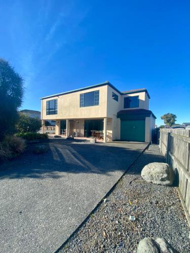 Great Location, Affordable, Units, Каикоура