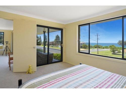 Summer-Salt Vincentia - Water views and free wifi