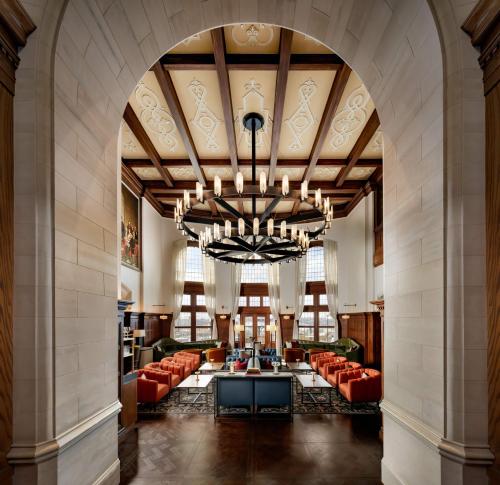 ห้องอาหาร, Fairmont Hotel Macdonald in เอดมอนตัน ซิตี้เซ็นเตอร์