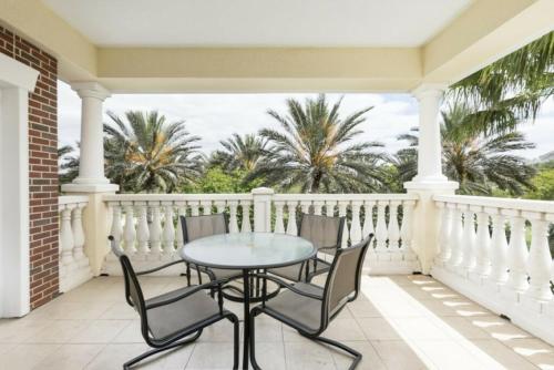 Modern 2 Suites Vacation Apartment RE7659-304 in Kissimmee, USA
