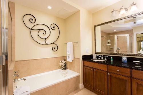 Great 3 Bedroom Vacation Apartment with Balcony at Reunion Resort RE1356 in Kissimmee, USA