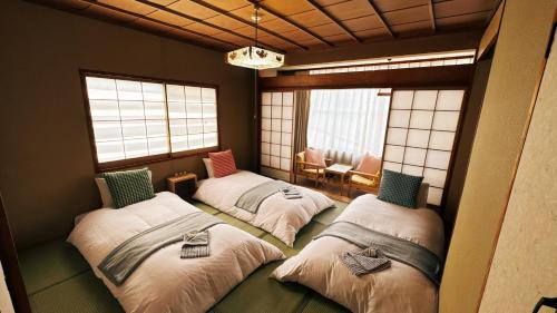 Juniya Myoko - image 5