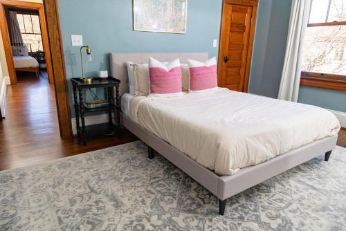 The Winona House - Boutique Hotel Near Downtown in Roanoke, USA