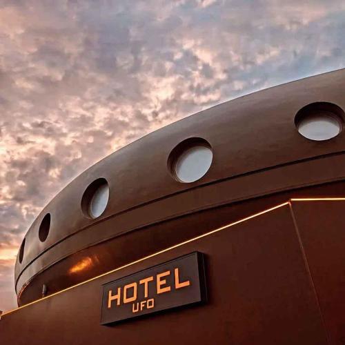 Hotel UFO