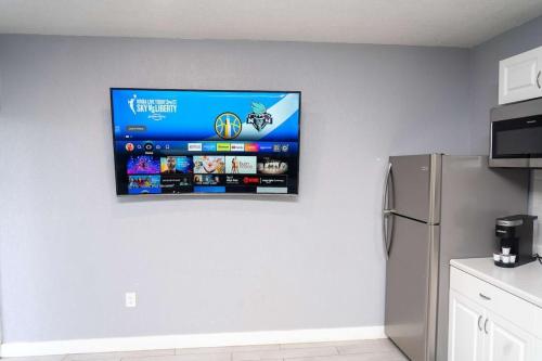 New! Boutique Studio Close To Beach & Casino Db4 in Dania Beach, USA