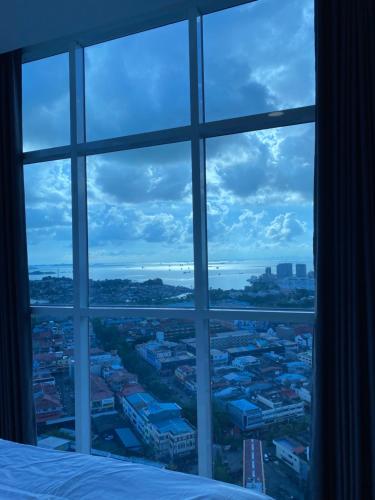2BR Panoramic Cityview at Formosa Residence by Skyline Room Type - Two-Bedroom Apartment