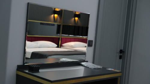 216 Prestige Hotel - image 4