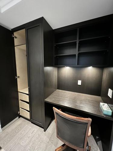Private Rooms in Vancouver West in Vancouver, Canada