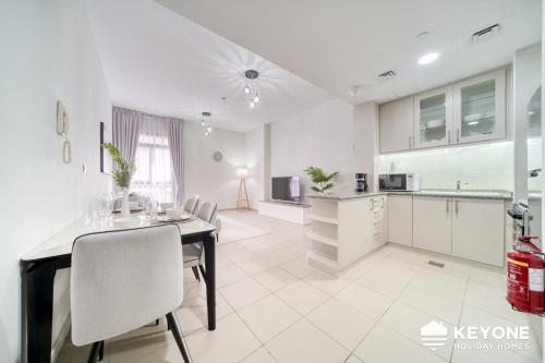 Sanctuary One Bedroom Suite 4 - main image