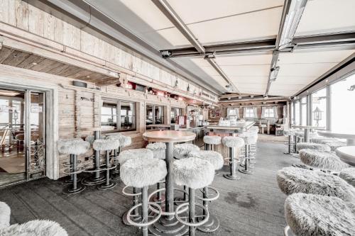 شرفة/ تراس, Hotel Jenewein in آوبرجورجل