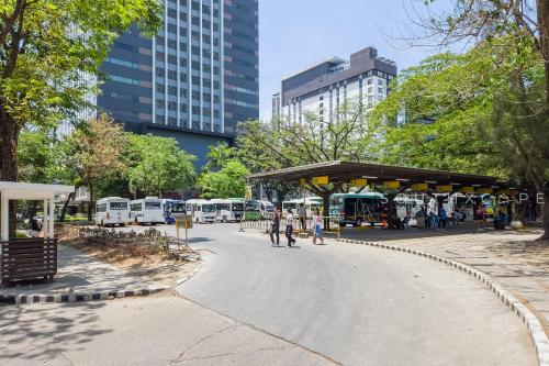 Furnished Studio in Avida Towers Riala, Cebu IT Park with Pool View, Fast WiFi, Netflix and More