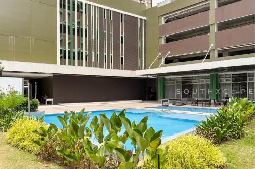 Furnished Studio in Avida Towers Riala, Cebu IT Park with Pool View, Fast WiFi, Netflix and More