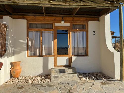 Viesnīcas āriene, Wüstenquell Lodge (Wustenquell Lodge) in Usakos