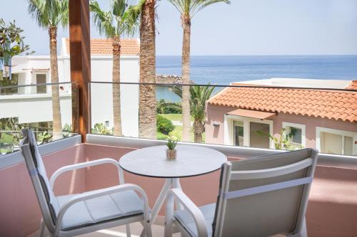 Bungalow with Sea View image 4