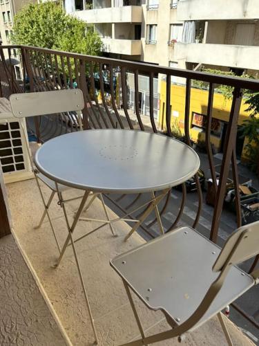 Studio climatisé - 3min à pied Gare Saint Charles - 15 min à pieds du Vieux port, Marseille (fotografie 6)