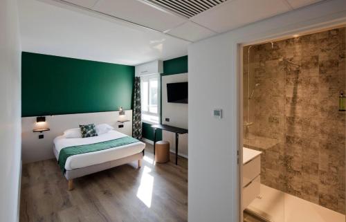 1 double bed, 1 sofa bed