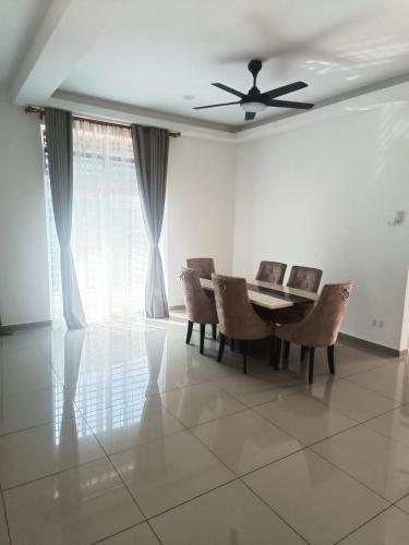 4D Homestay TSNU Tampin with pool n Bbq set 4D Homestay TSNU Tampin with pool n Bbq set