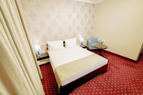 584386868 Welcome Inn Hotel