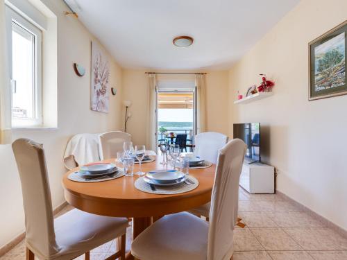 Apartment Daria 3 by Interhome in Obrovac