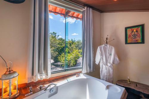 Double Room with Bath image 5
