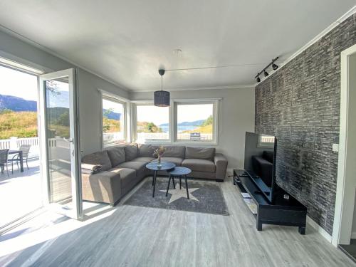 Holiday Home Sjøtun by Interhome in Хілестад