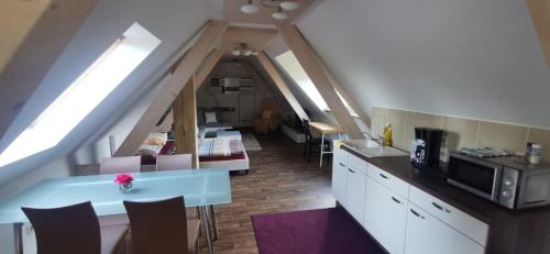 Ferienwohnung Herbstsonne 2 in Burg, Deutschland