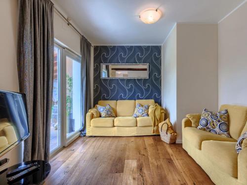Holiday Home Gea by Interhome in Veliki Vareski