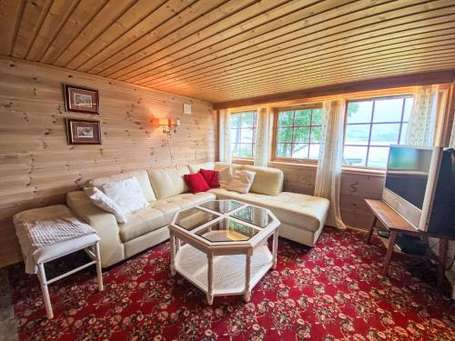 Holiday Home Strand by Interhome in Vassenden