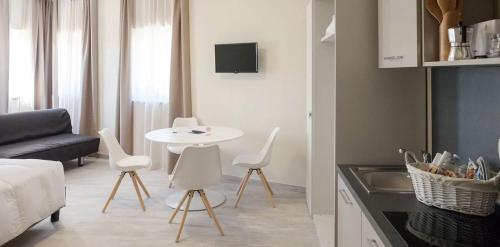 Hotel & Wellness Stella Delle Langhe - Guarene Hotel & Wellness Stella Delle Langhe - Guarene