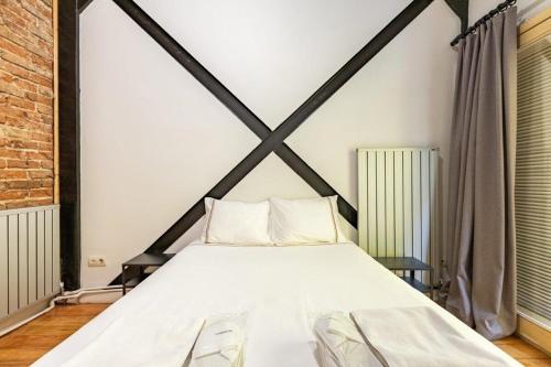 Warm Rustic Charming 2BD Galata wPatio Gem! #320 - image 9