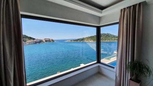 Skats, Augusta in Lastovo