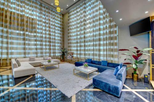 Buitenkant, Lotus Grand Hotel in Dubai