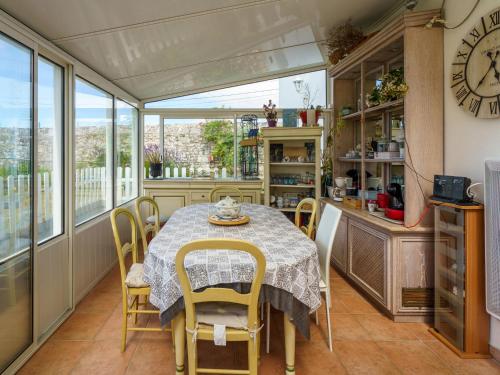 Holiday Home la maison du bonheur by Interhome in Audierne