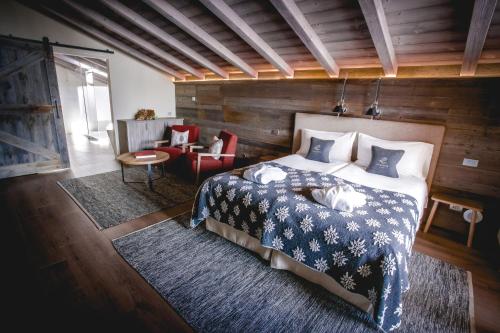 La Cresta Chalet - image 3