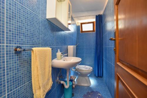 House Happy - main image