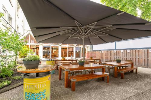 Hans Brinker Hostel Amsterdam - image 9