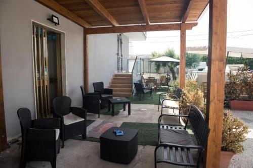 B&B 4's Home - image 7
