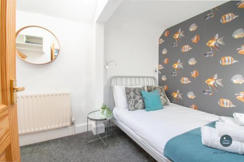 Three-Bedroom House image 10
