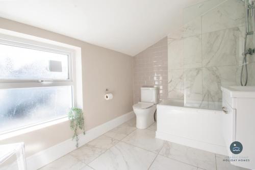 Three-Bedroom House image 7