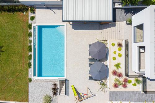 Villa with Private Pool image 2