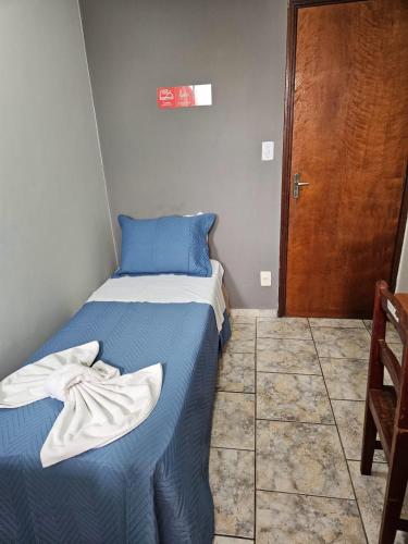 1 twin bed