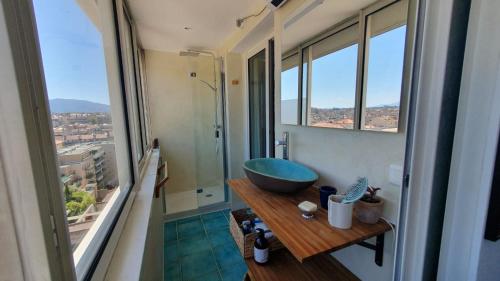 Appartement loft panoramique, Marseille (photo 5)
