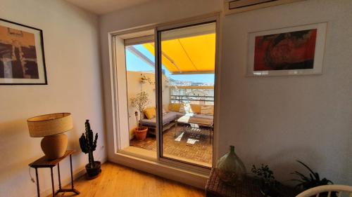Appartement loft panoramique, Marseille (photo 8)