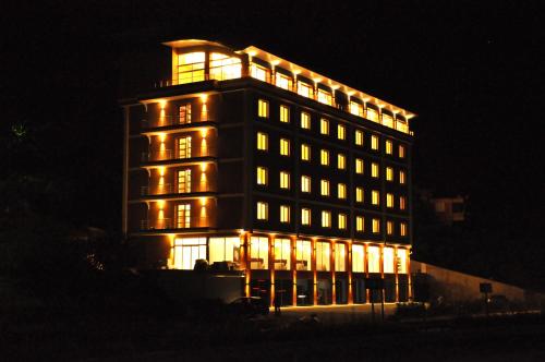 Amazon Aretias Hotel, Güney bei Yunuslu