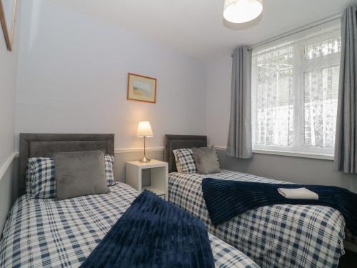 Flat 1, Big Tree Holiday Flats, Paignton (photo 9)