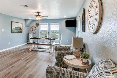 Brownwood Family Home - 2 Mi to Public Marina! in Lake Brownwood, USA