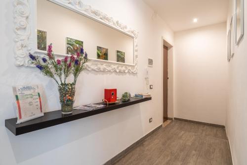 Cavour Rooms 4