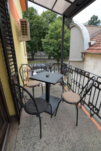 Station 44 Apartments in بيتولا