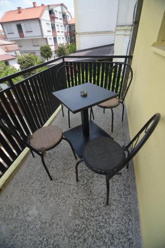 Station 44 Apartments in بيتولا