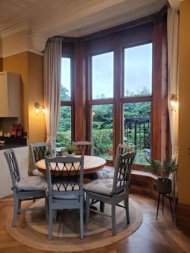 3 bedroom 3 bathroom ground floor condo with veranda in Reigate